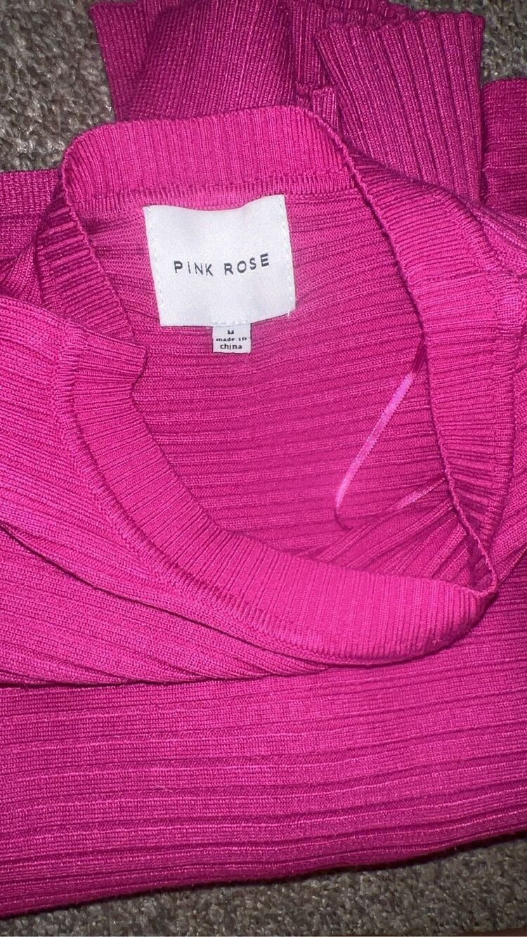Pink Rose Women’s Medium Hot Pink Ribbed Knit Cropped Sweater Bell Sleeve - Picture 2 of 3